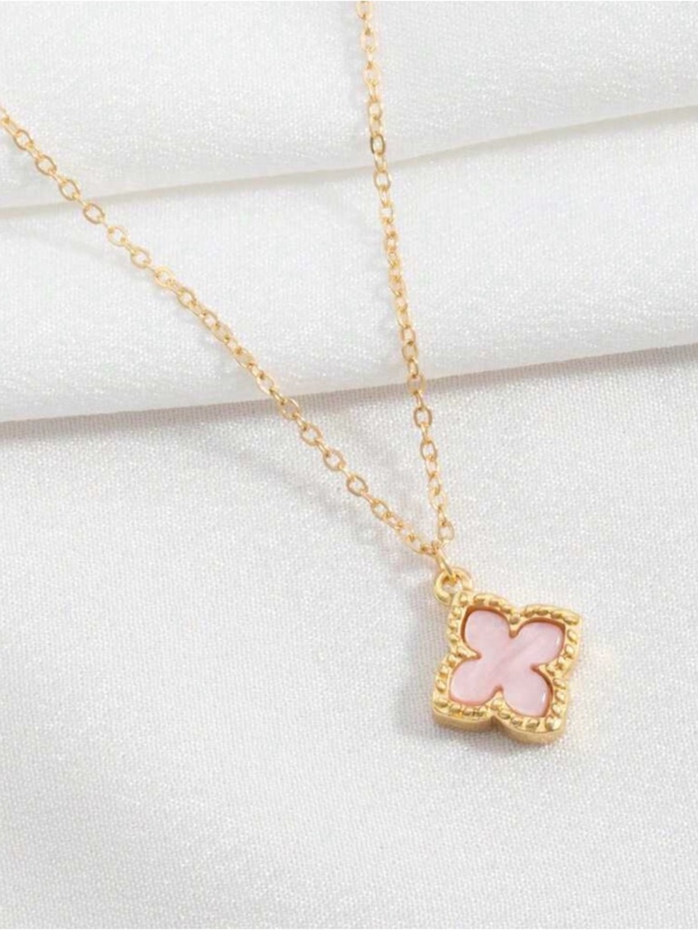 Gold Tone Pink Clover Pendant Necklace